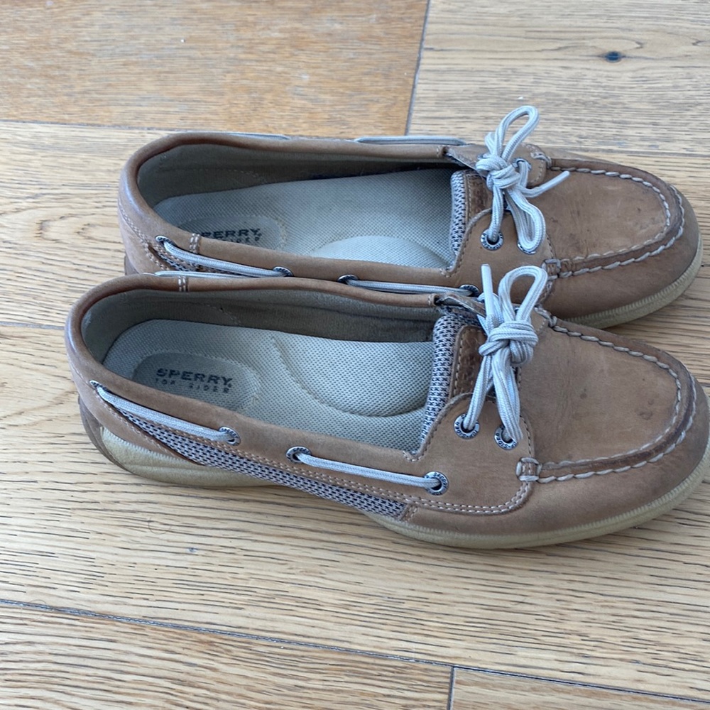 Sperry angelfish boat shoes in original linen oat